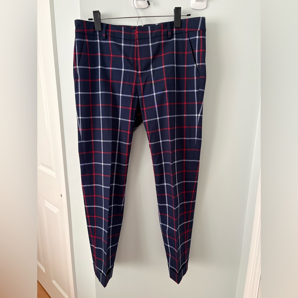 Tommy Hilfiger Women’s Navy and Red Plaid Ankle Pants